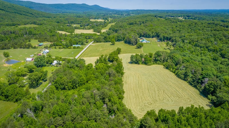 1655 W Cove Rd, Chickamauga, GA 30707