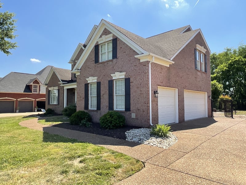 508 Five Oaks Blvd, Lebanon, TN 37087
