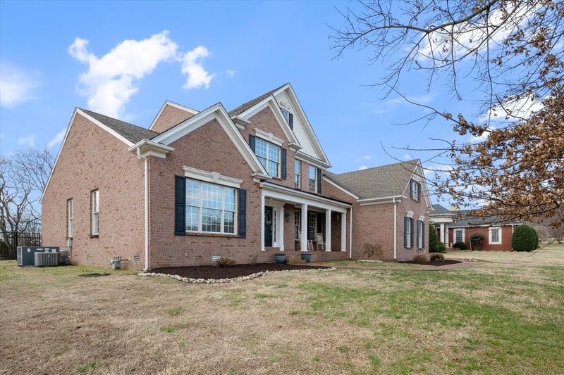 508 Five Oaks Blvd, Lebanon, TN 37087