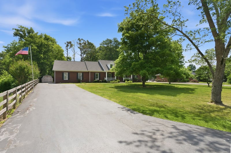 209 Cotton Ln, Franklin, TN 37069