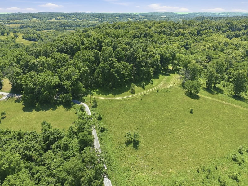 2677 Pigg Schoolhouse Rd, Santa Fe, TN 38482