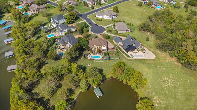 824 Stonebrook Dr, Lebanon, TN 37087