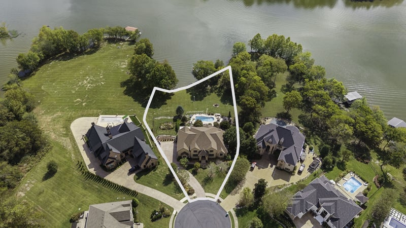 824 Stonebrook Dr, Lebanon, TN 37087