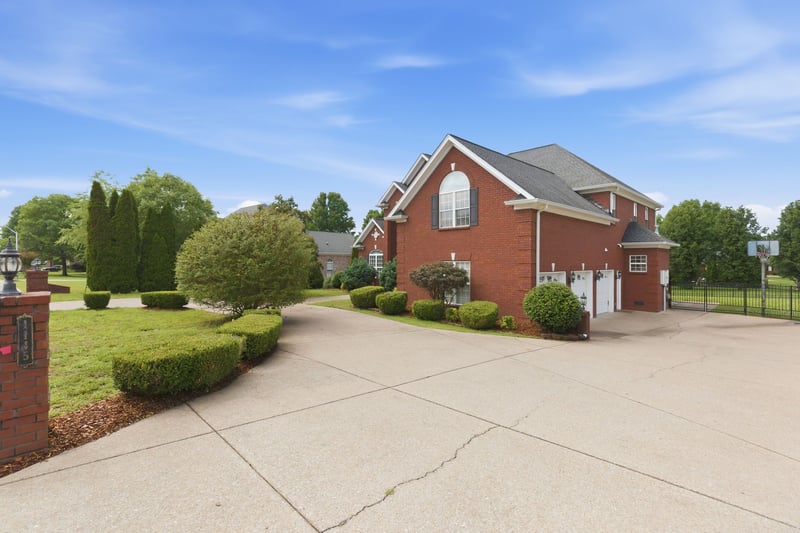 1145 Bayard Ave, Murfreesboro, TN 37130