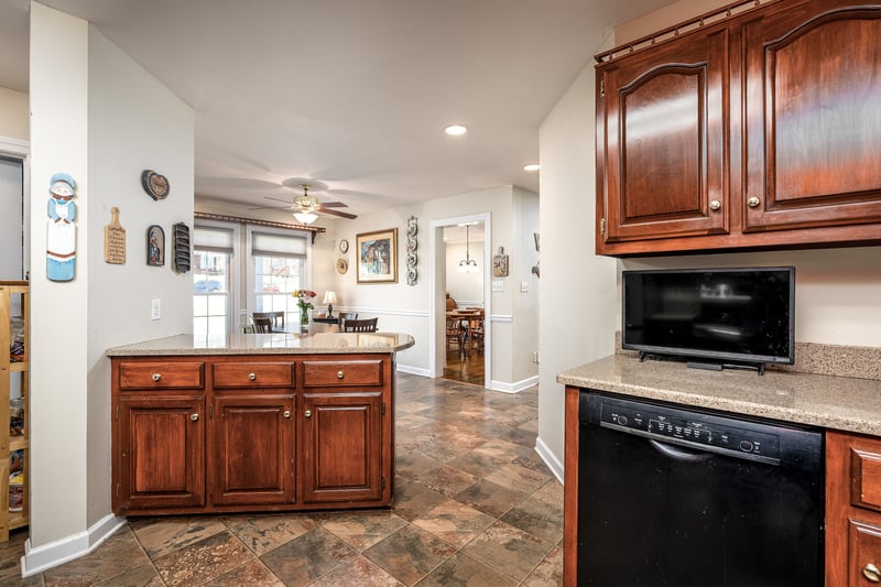6521 Breckenridge Cv, Columbia, TN 38401