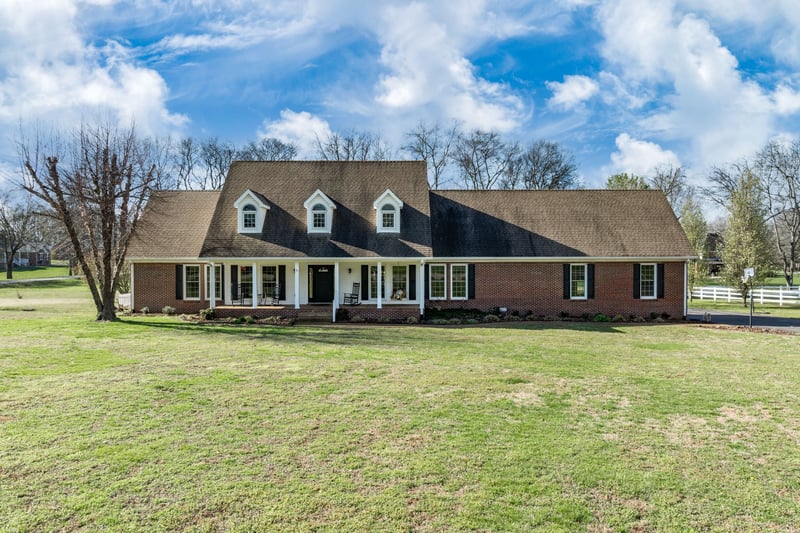 6521 Breckenridge Cv, Columbia, TN 38401