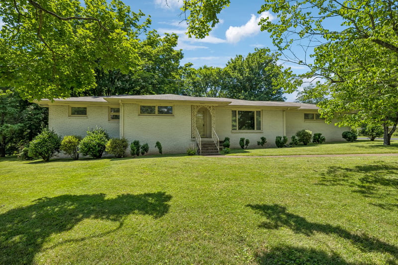 1505 Hillsboro Rd, Franklin, TN 37069