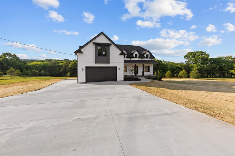 16 Paradise Hills Ln, Lebanon, TN 37090