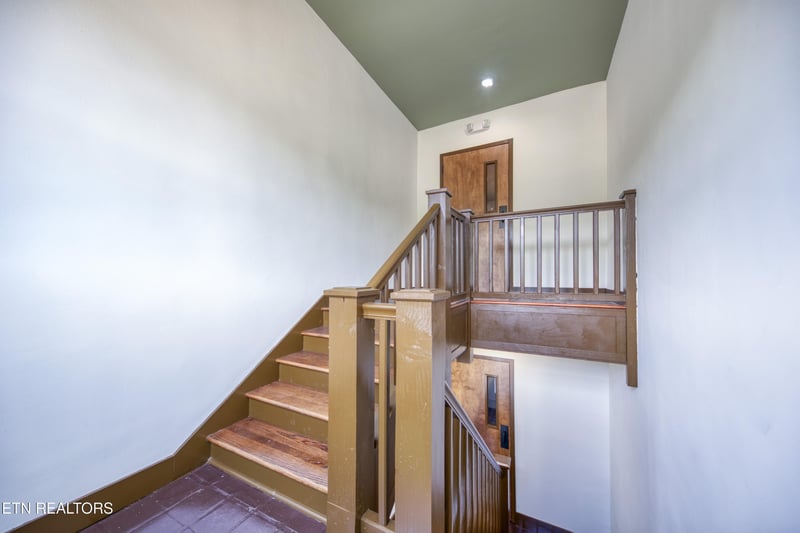 2724 E Magnolia Ave #402, Knoxville, TN 37914