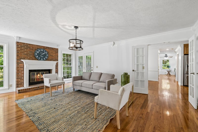 1119 Deer Lake Rd, Franklin, TN 37069