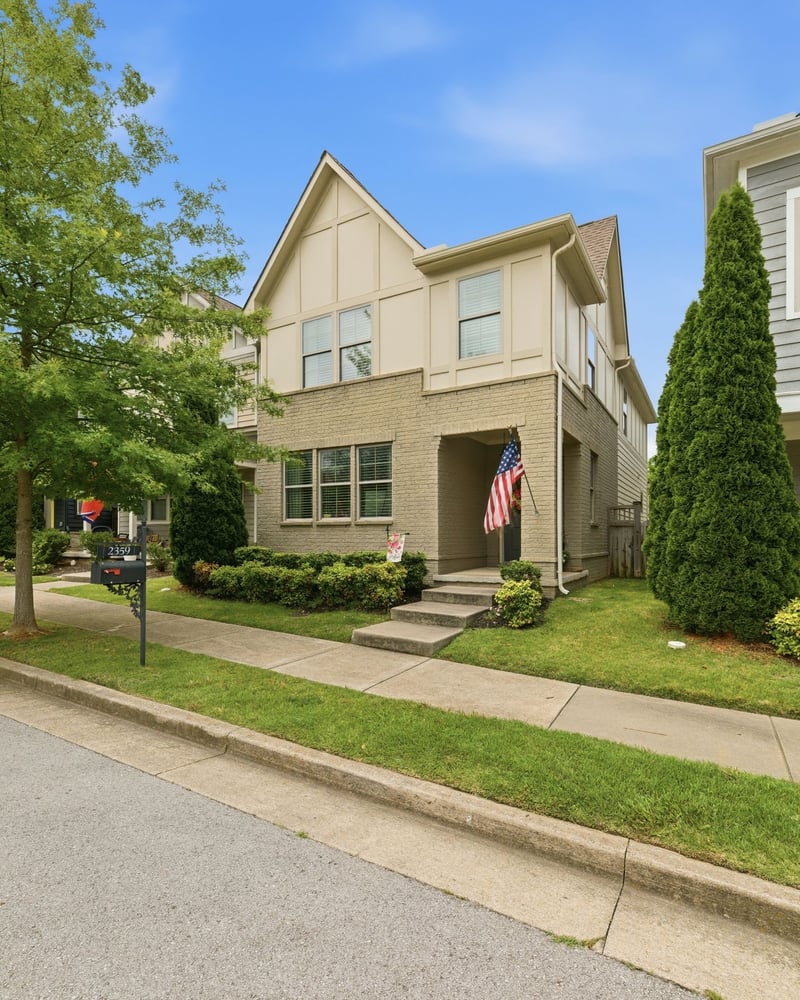 2359 Somerset Valley Dr, Antioch, TN 37013