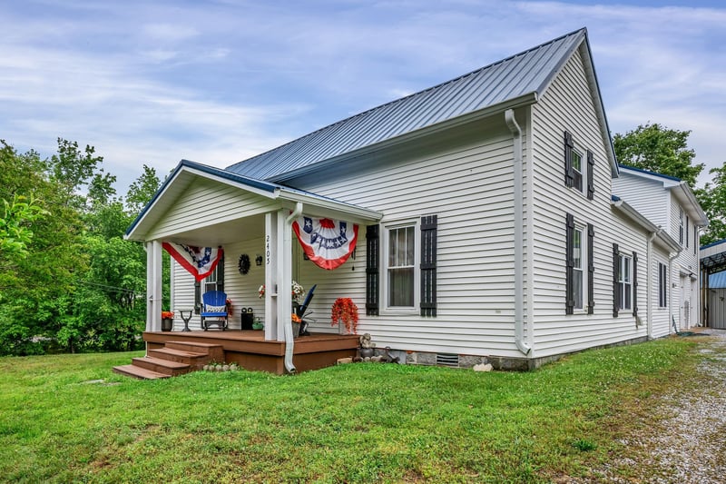 2405 Little Bartons Creek Rd North, Cumberland Furnace, TN 37051