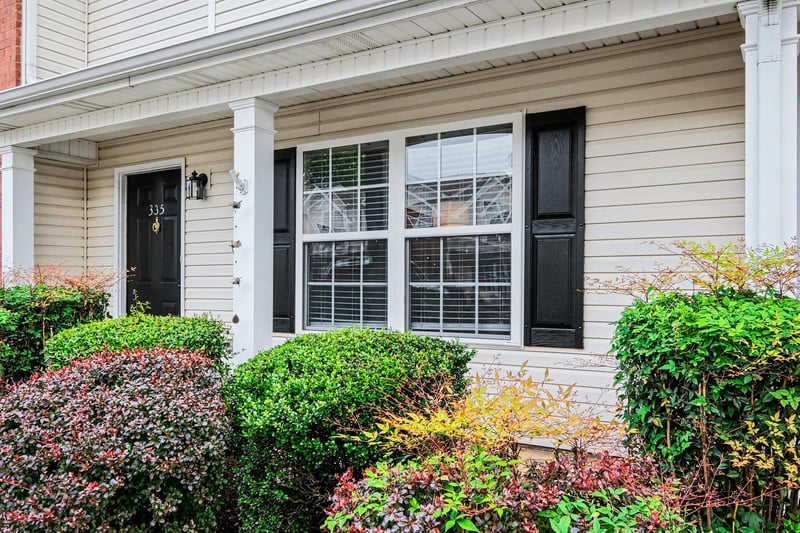 335 Arapaho Dr, Murfreesboro, TN 37128