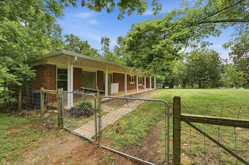 1072 Highway 96, Fairview, TN 37062