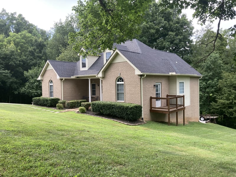 1225 Meeks Cemetery Rd, Burns, TN 37029
