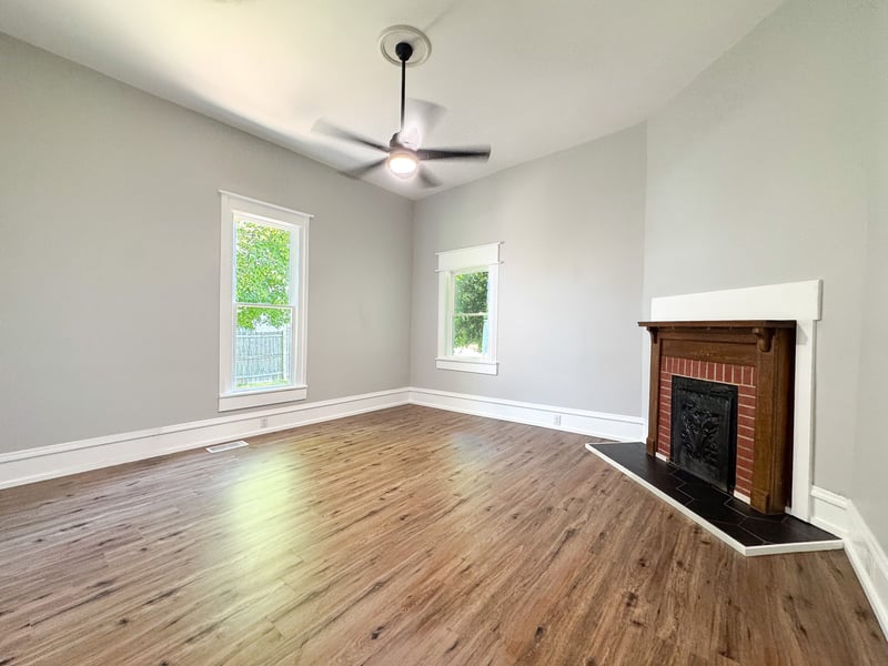 203 College St, Portland, TN 37148