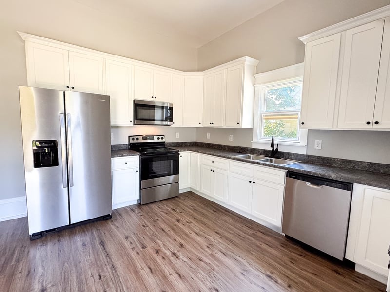 203 College St, Portland, TN 37148