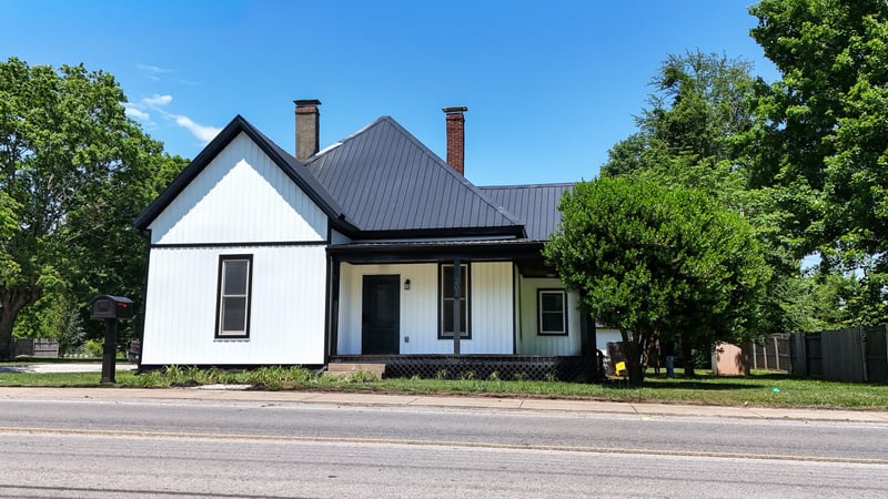 203 College St, Portland, TN 37148