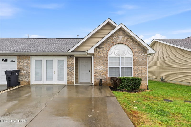 731 High Point Way, Knoxville, TN 37912