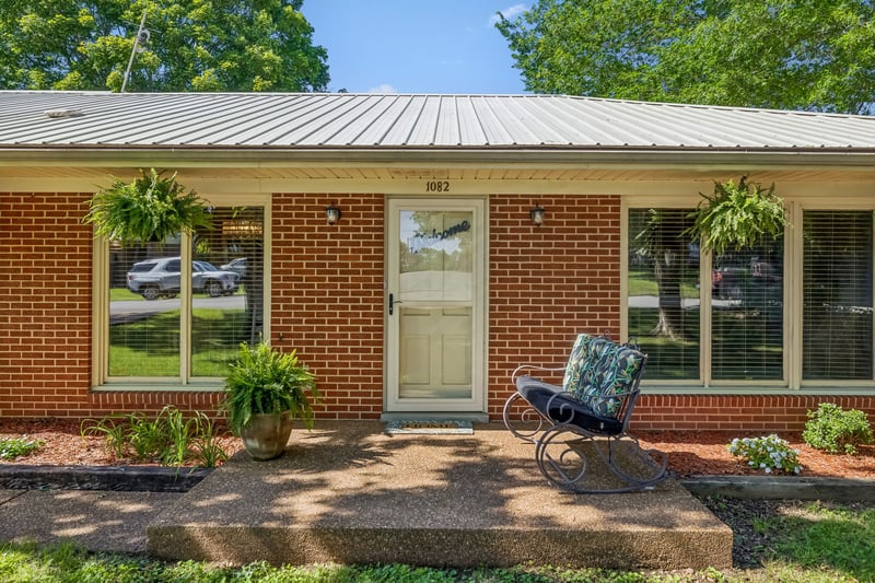 1082 Rolling Fields Cir, Columbia, TN 38401