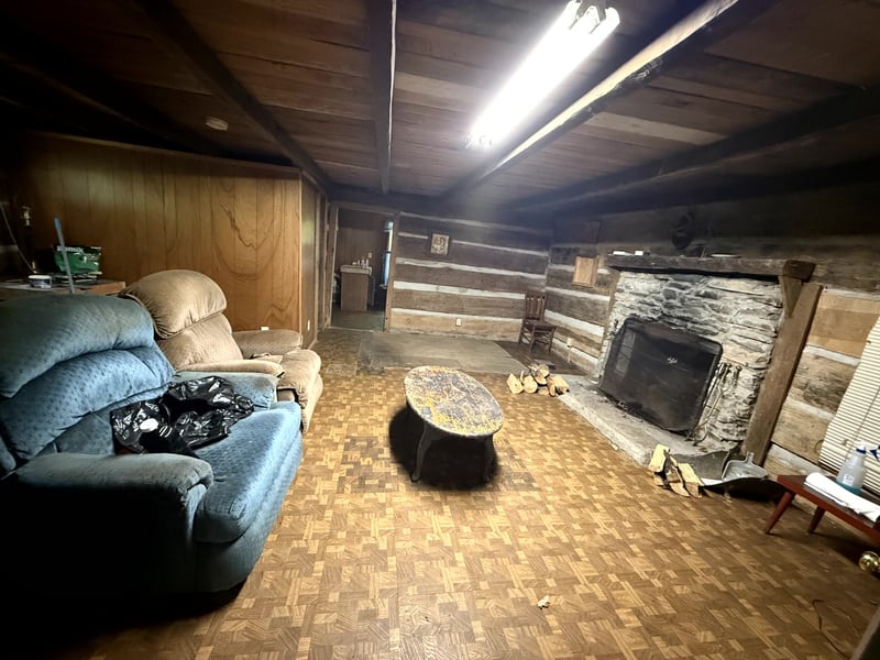 2110 Duck Pond Ln, Sevierville, TN 37876