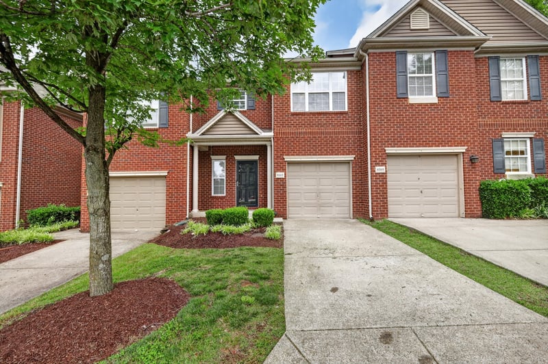 8302 Oak Knoll Dr, Brentwood, TN 37027