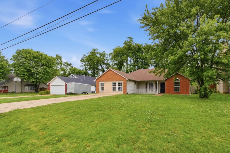 2130 Spring Hill Cir, Spring Hill, TN 37174