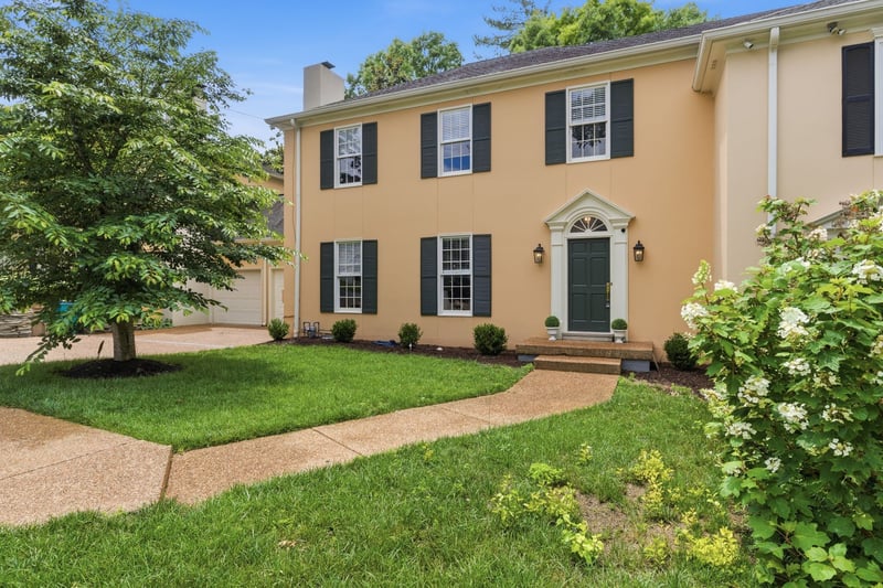 3719 Auburn Ln, Nashville, TN 37215