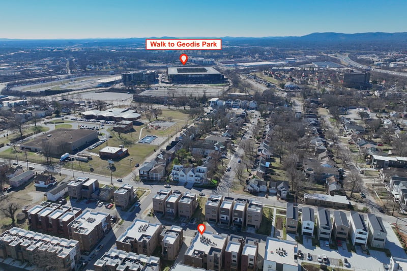 1613 Marshall Hollow Dr #203, Nashville, TN 37203