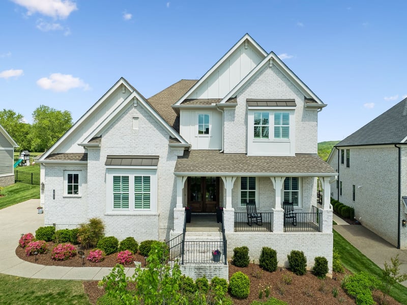3012 Littlebury Park Dr, Thompsons Station, TN 37179