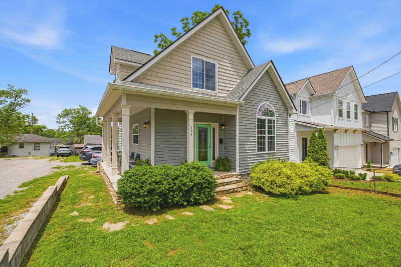 404 Lawrence St, Old Hickory, TN 37138