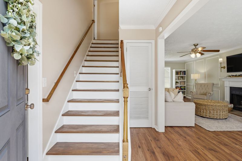 1716 Champions Dr, Nashville, TN 37211