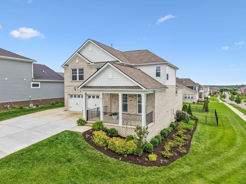 821 Westchester Cir, Hendersonville, TN 37075