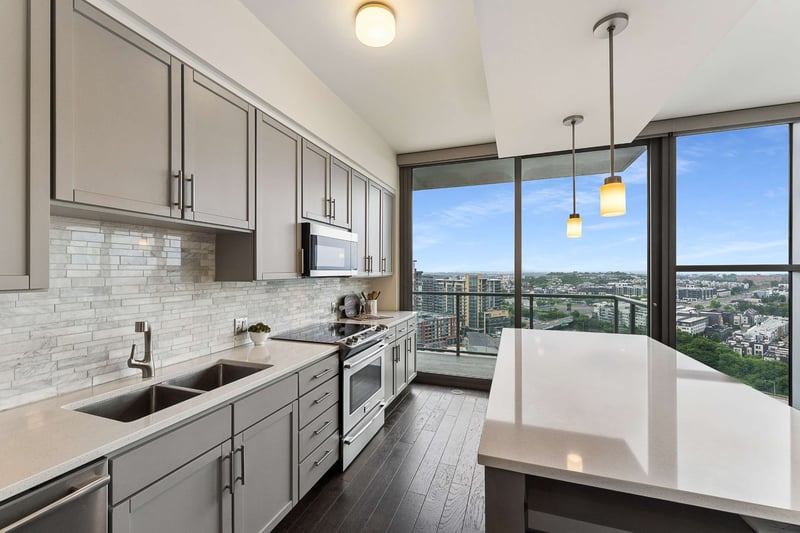 1212 Laurel St #2009 SE, Nashville, TN 37203