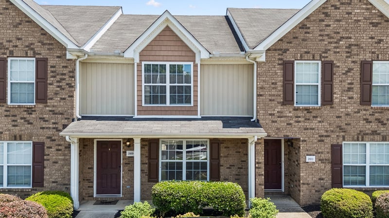 2009 Victory Gallop Ln, Murfreesboro, TN 37128