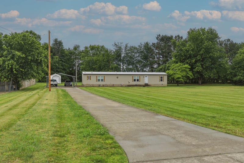 7512 Greenwood Rd, Cross Plains, TN 37049