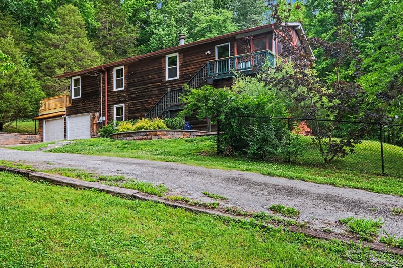 1140 Indian Springs Rd, Pegram, TN 37143