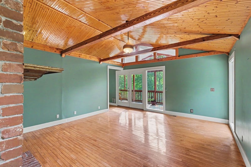1140 Indian Springs Rd, Pegram, TN 37143