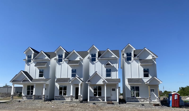 213 Carlton Ln, Lebanon, TN 37090