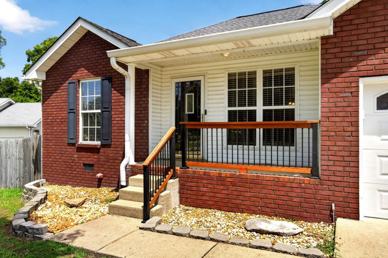 803 Spring Meadow Ln, Lebanon, TN 37087