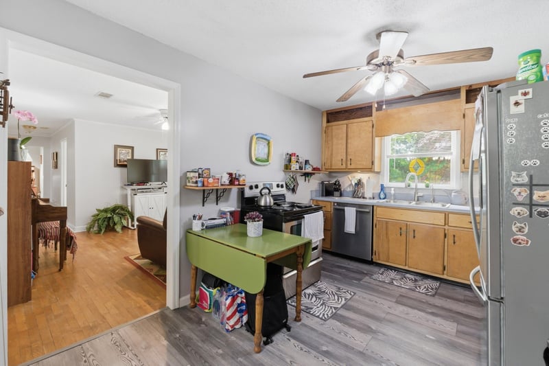 1873 Crow Valley Rd NW, Dalton, GA 30720