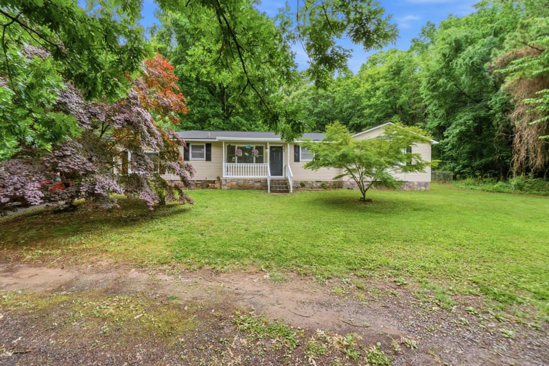 1873 Crow Valley Rd NW, Dalton, GA 30720