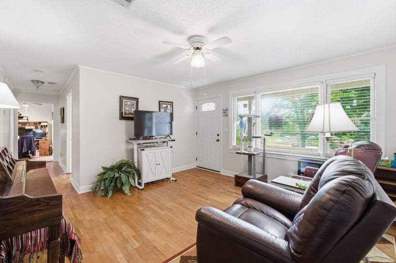 1873 Crow Valley Rd NW, Dalton, GA 30720