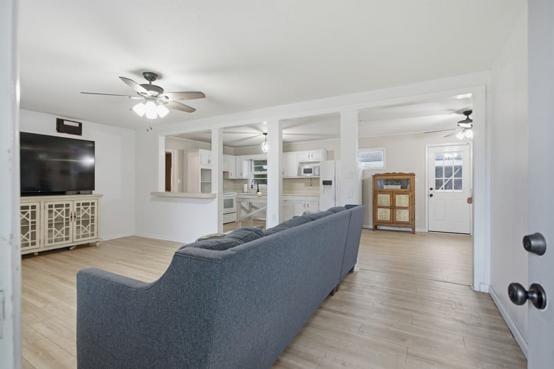 2040 Glencoe Rd, Culleoka, TN 38451