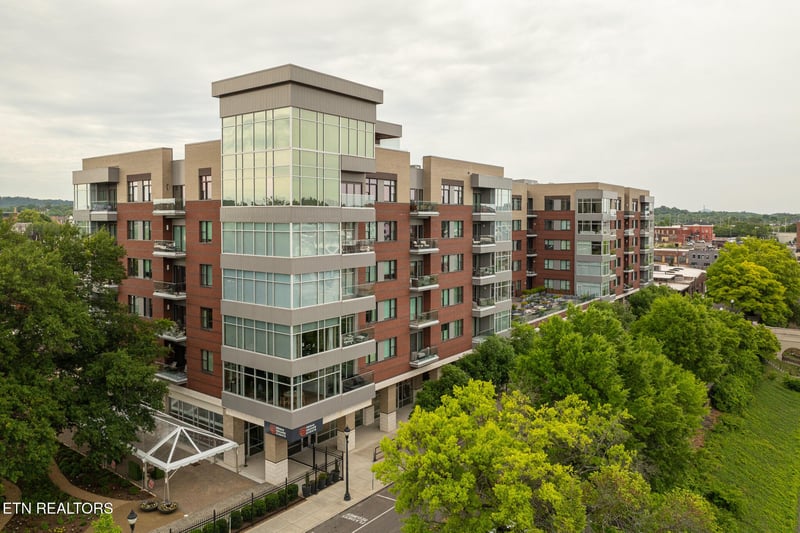 333 W Depot Ave #603, Knoxville, TN 37917