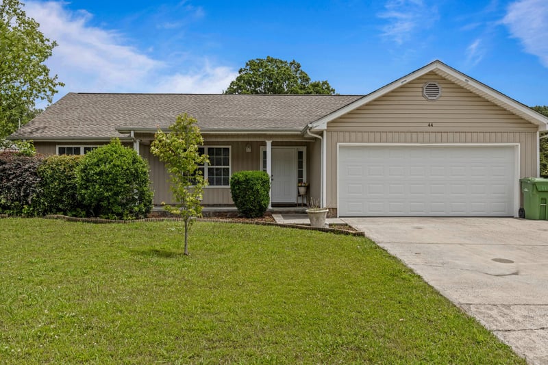 44 Buckeye Ln, Chatsworth, GA 30705