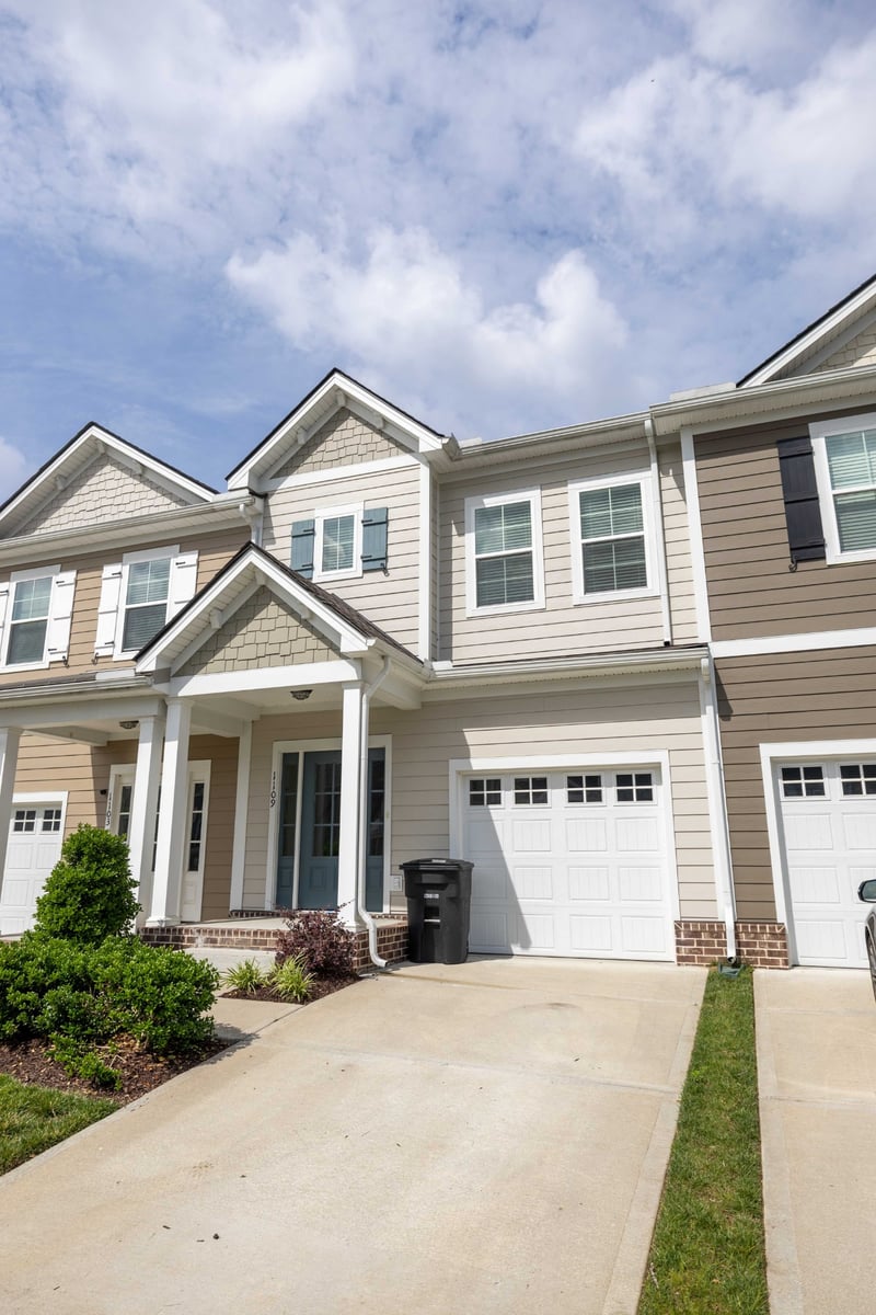 1109 Sweetleaf Dr, Franklin, TN 37064