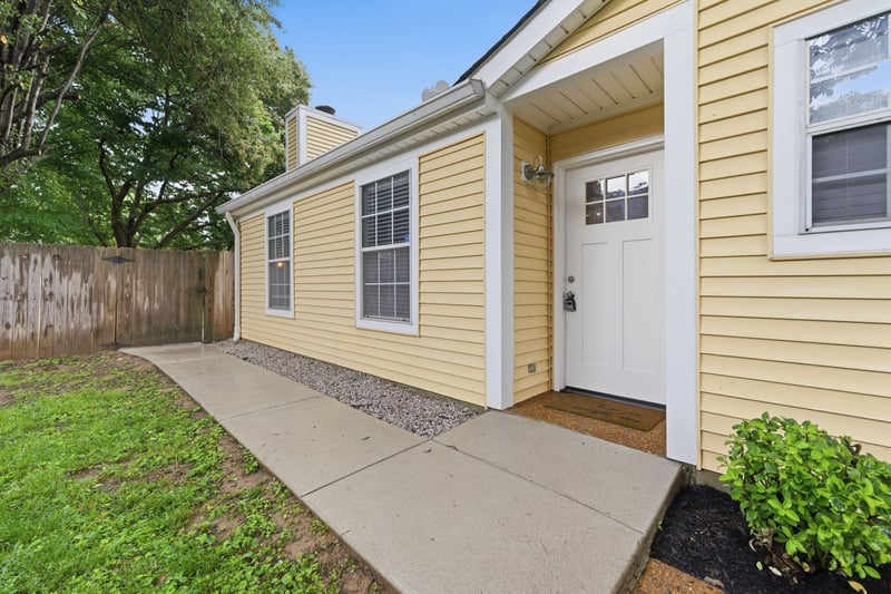 2629 Paddle Wheel Dr, Nashville, TN 37214