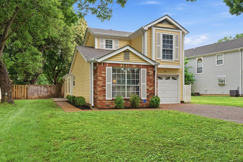 2629 Paddle Wheel Dr, Nashville, TN 37214