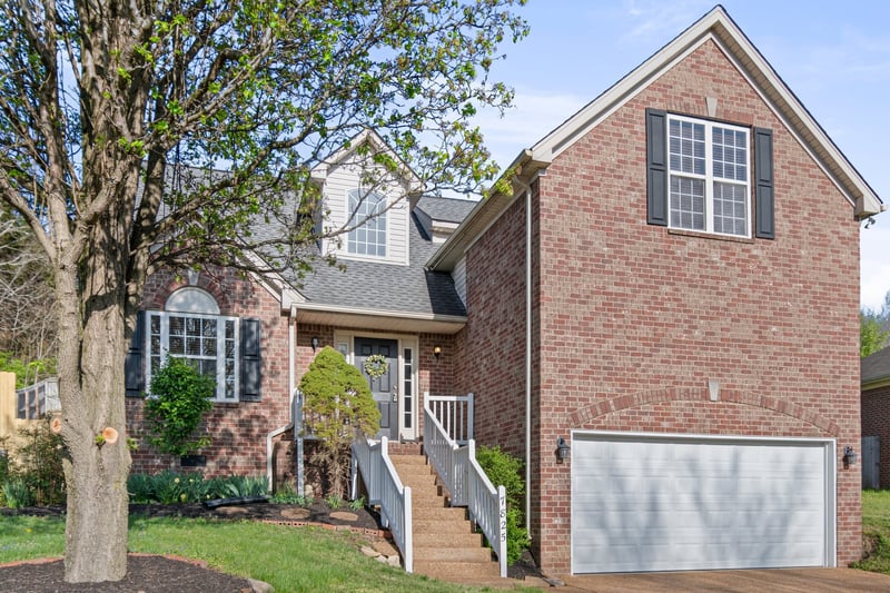 7825 Farmington Pl, Nashville, TN 37221